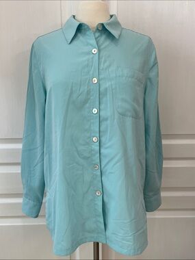 TravelSmith Long-Sleeve Button-Down Shirt w/ Chest Pocket - Light Turquoise